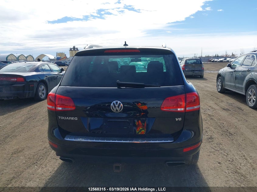 2012 Volkswagen Touareg 3.6L Comfortline/3.6L Execline/3.6L Highline VIN: WVGEF9BP8CD010738 Lot: 12568315