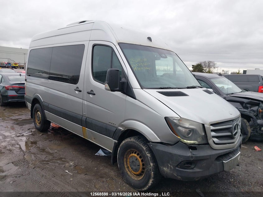 2014 Mercedes-Benz Sprinter  Standard Roof
