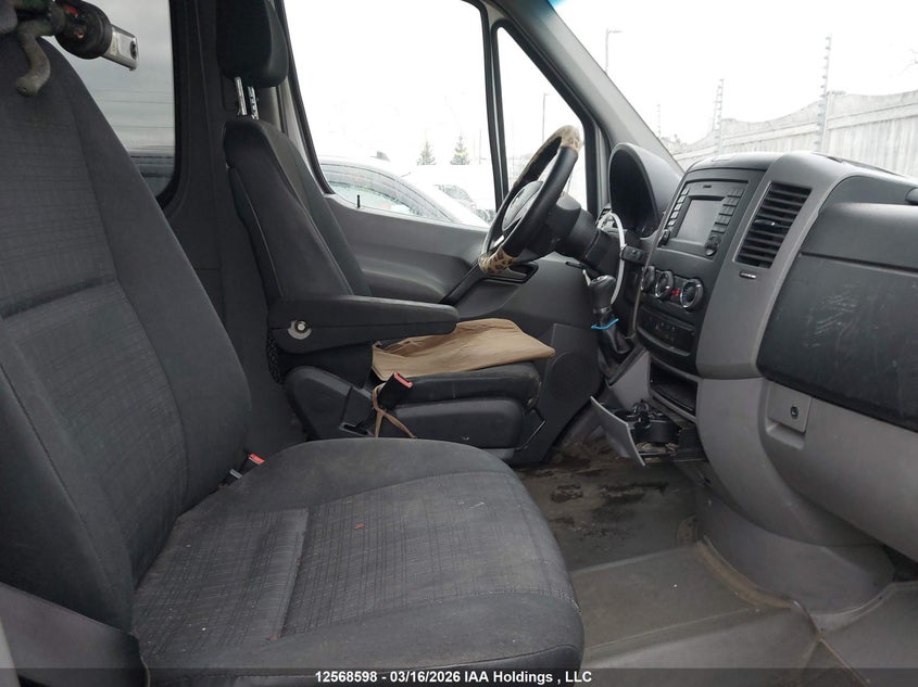 2014 Mercedes-benz Sprinter 2.1 2500 Standard Roof silver Lot 111012568598 Vin WDZBE7DC7E5833487