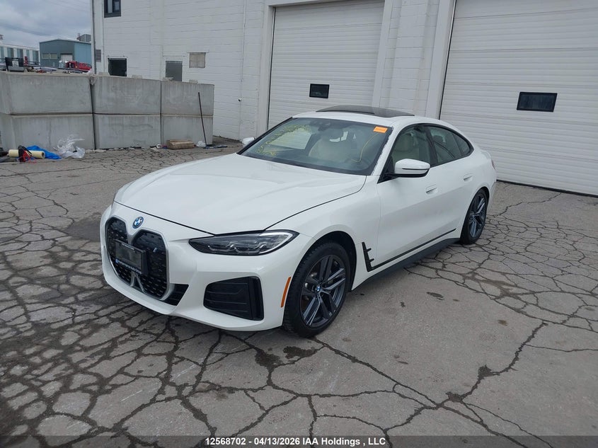 Vin: wby73aw04rfr92266, lot: 2962708, bmw i4 edrive 40 20242