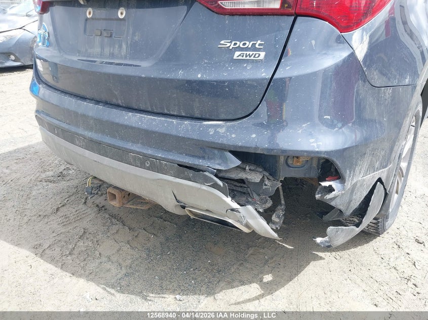 2017 Hyundai Santa Fe Sport 2.4 Premium VIN: 5XYZUDLB0HG476223 Lot: 12568940