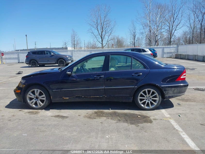 2007 Mercedes-Benz C 280 4Mati VIN: WDBRF92HX7F848194 Lot: 12568971