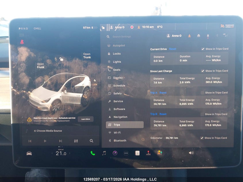 2024 Tesla Model Y VIN: 7SAYGAEE7RF074591 Lot: 12569207