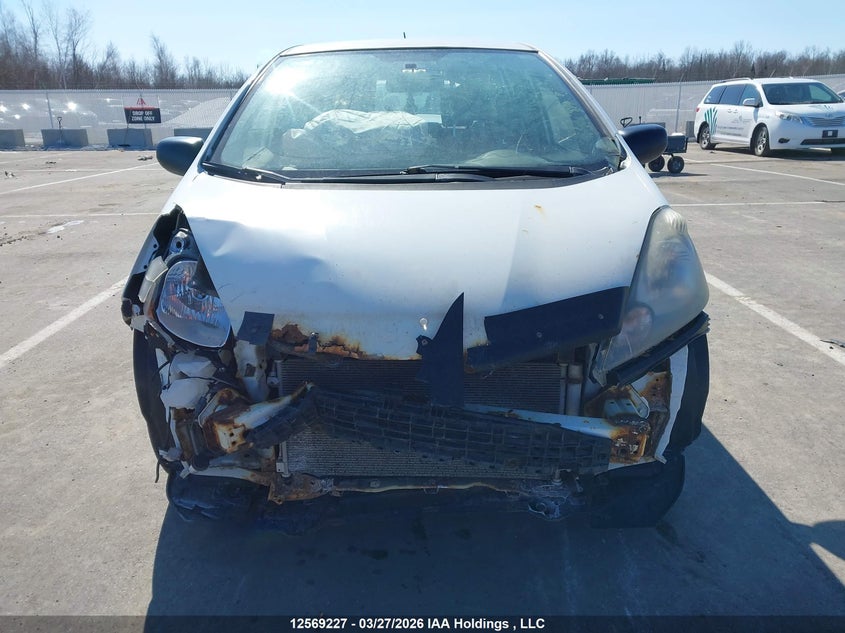 2011 Honda Fit VIN: JHMGE8G33BC801343 Lot: 12569227