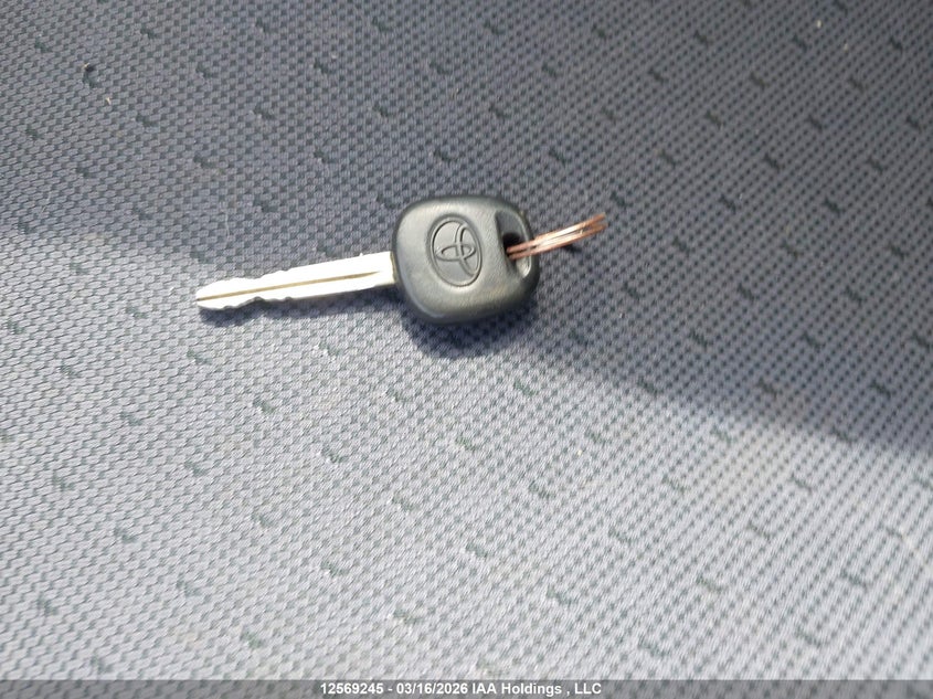 2009 Toyota Yaris VIN: JTDJT923195254100 Lot: 12569245