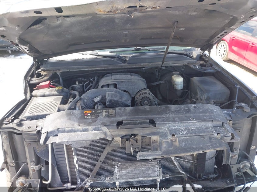 2013 GMC Yukon Xl 1500 Denali VIN: 1GKS2MEF3DR152870 Lot: 12569658