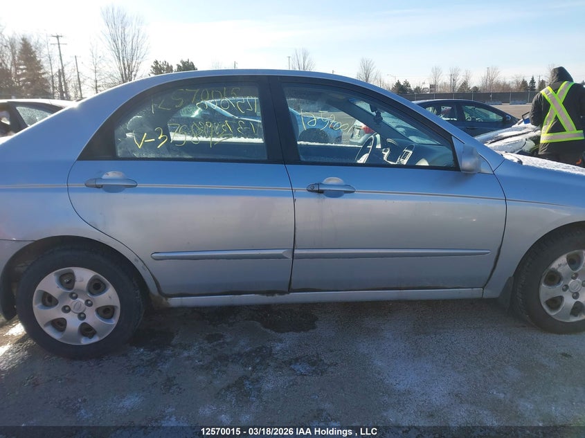 2007 Kia Spectra VIN: KNAFE121675375893 Lot: 12570015