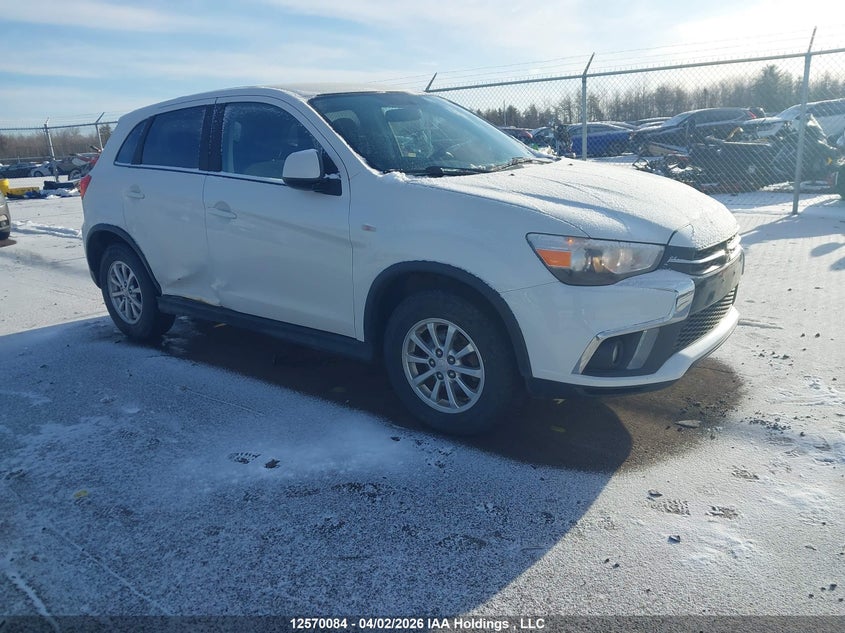 2018 MITSUBISHI RVR SE