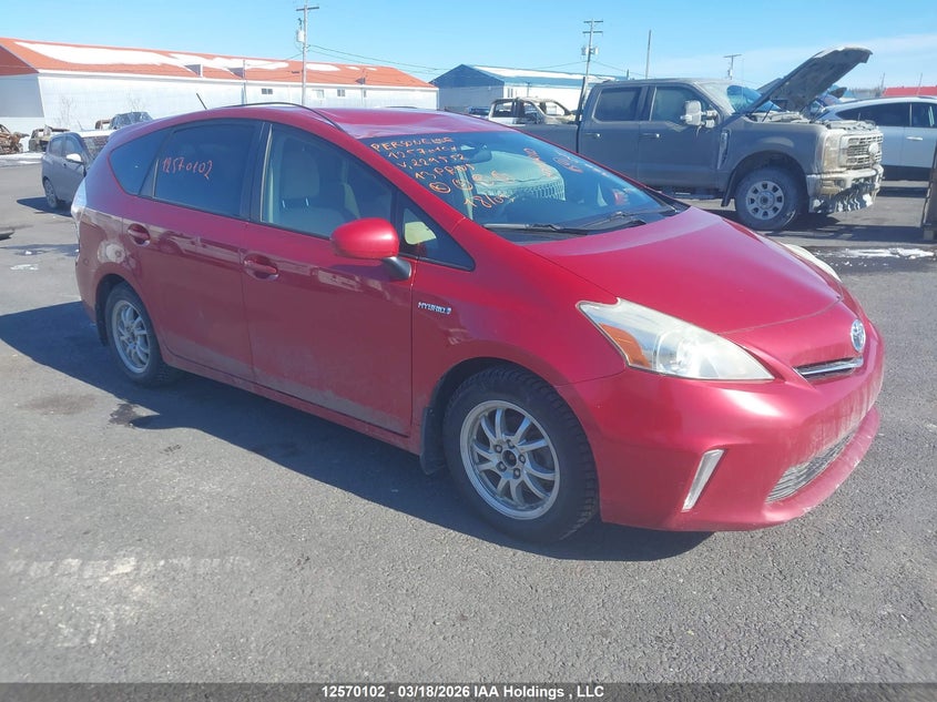 2013 TOYOTA PRIUS V