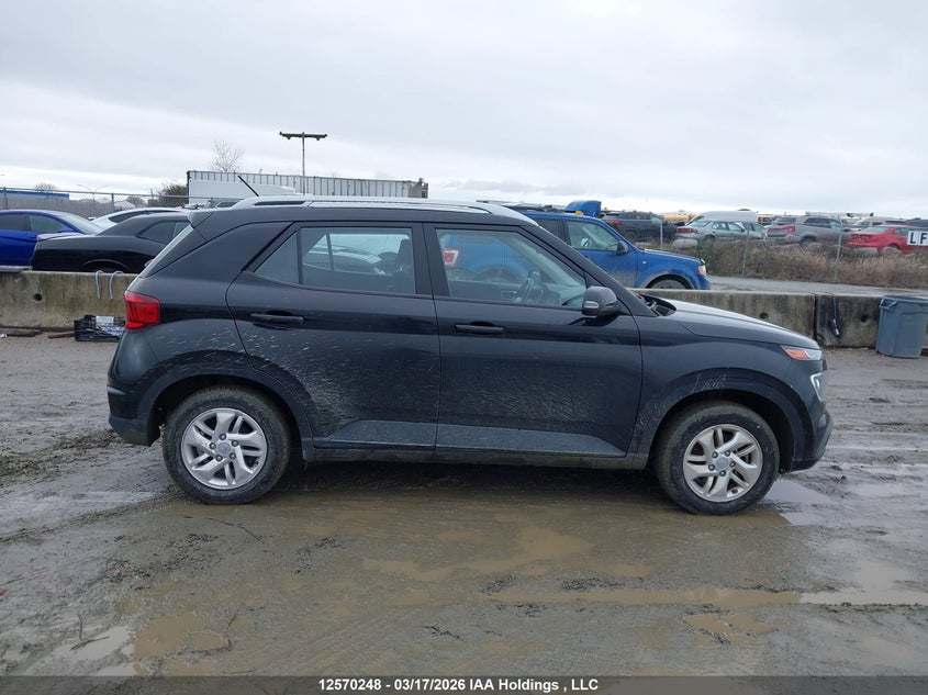 2023 Hyundai Venue Sel/Limited VIN: KMHRC8A31PU257401 Lot: 12570248