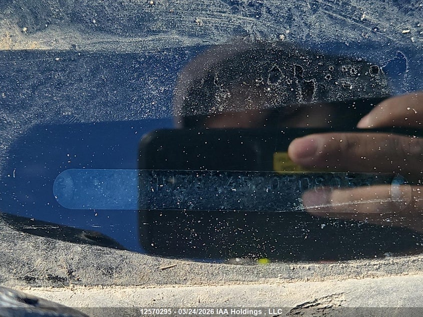 2005 Volvo V50 2.4I VIN: YV1MW382452050803 Lot: 12570295