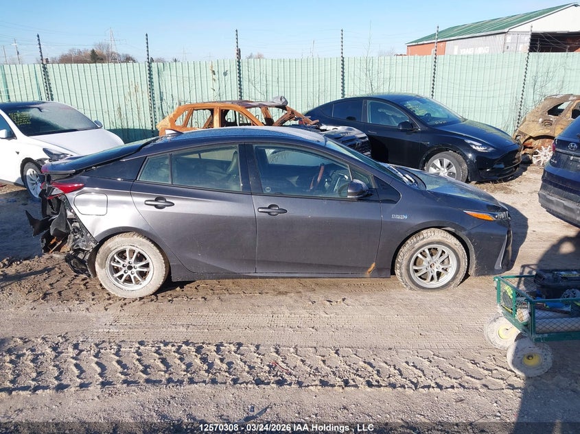 2018 Toyota Prius Prime Upgrade VIN: JTDKARFP5J3076103 Lot: 12570308