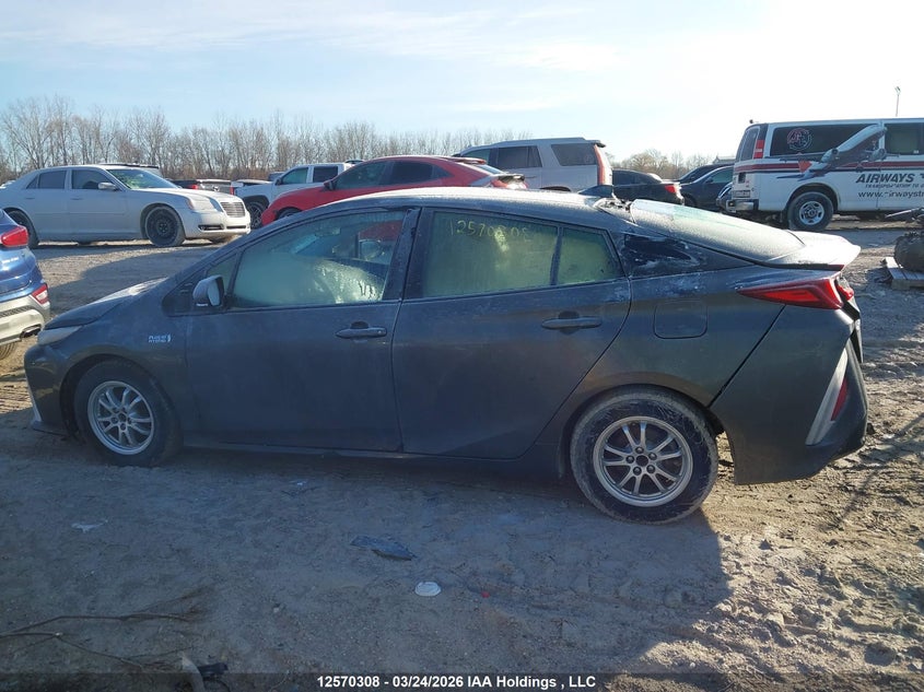 2018 Toyota Prius Prime Upgrade VIN: JTDKARFP5J3076103 Lot: 12570308