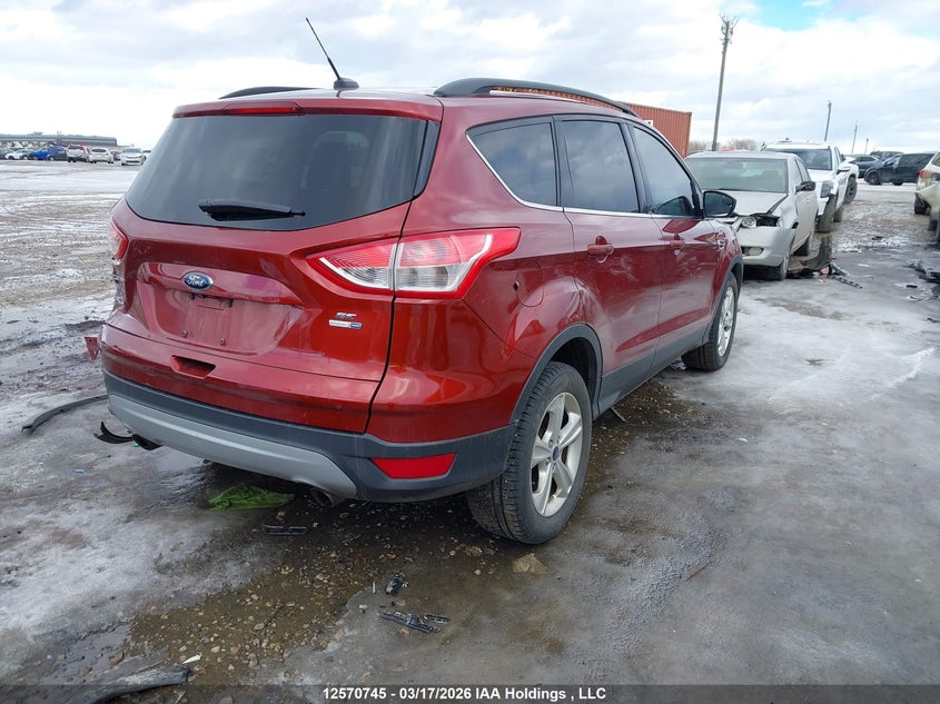 Vin: 1fmcu9gx7fub52850, lot: 2964984, ford escape se 20154