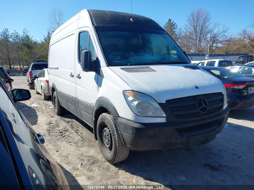 2012 MERCEDES-BENZ SPRINTER 2500 STANDARD ROOF
