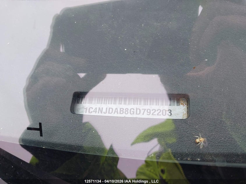 2016 Jeep Compass VIN: 1C4NJDAB8GD792203 Lot: 12571134