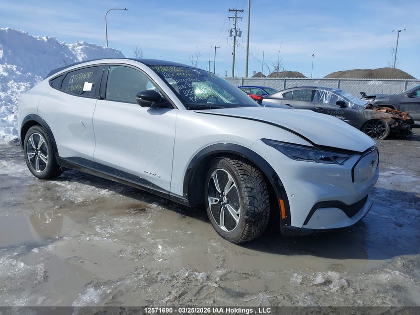 2023 FORD MUSTANG MACH-E PREMIUM