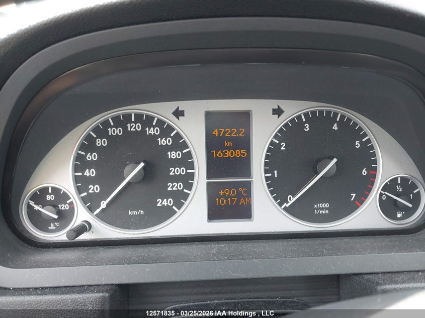 2011 Mercedes-Benz B200 T VIN: WDDFH3EB7BJ633967 Lot: 12571835