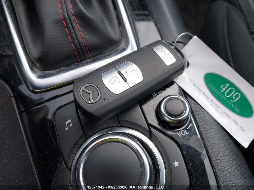 2014 Mazda 3 Touring VIN: JM1BM1L7XE1166717 Lot: 12571942