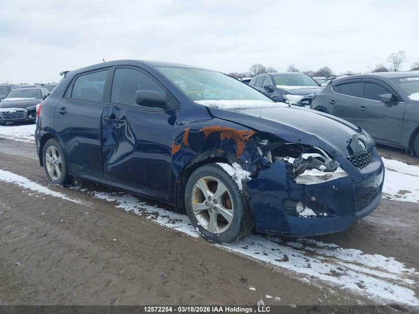2013 TOYOTA MATRIX