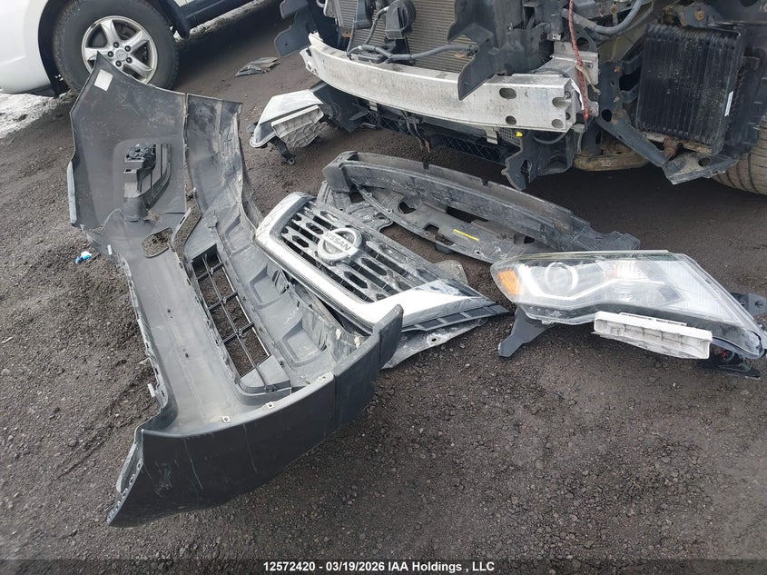 2017 Nissan Pathfinder Platinum/S/Sl/Sv VIN: 5N1DR2MM5HC655101 Lot: 12572420