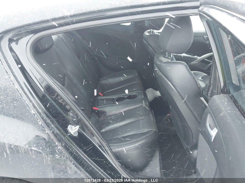 2013 Hyundai Veloster VIN: KMHTC6AE3DU139535 Lot: 12572428