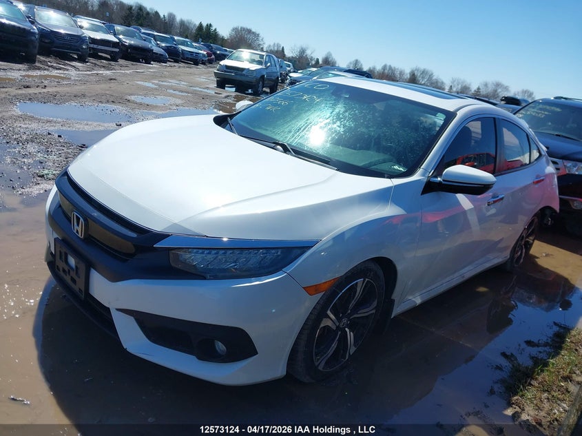 2018 Honda Civic, Удар ззаду, IAAI, VIN 2HGFC1F95JH102566 — фото 2