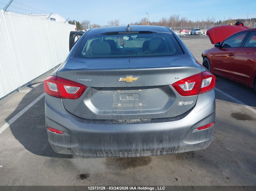 2018 Chevrolet Cruze VIN: 1G1BE5SM1J7134895 Lot: 12573129