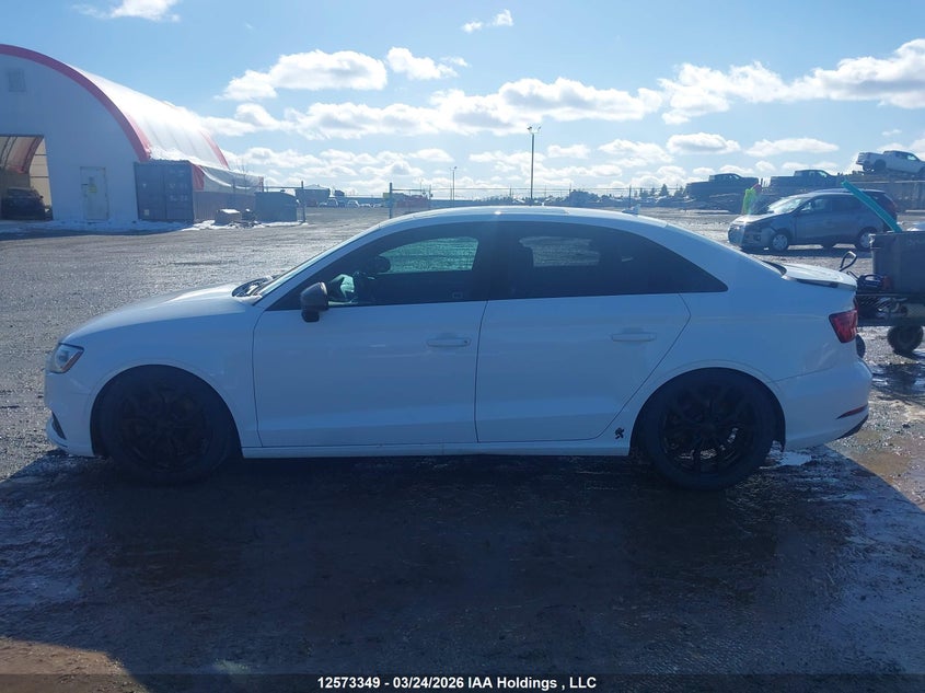 2017 Audi A3 2.0T Progressiv VIN: WAUCUGFF1H1033226 Lot: 12573349