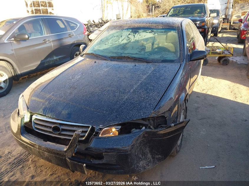 2000 Toyota Camry Ce/Le/Xle VIN: JT2BG22K2Y0417851 Lot: 12573652