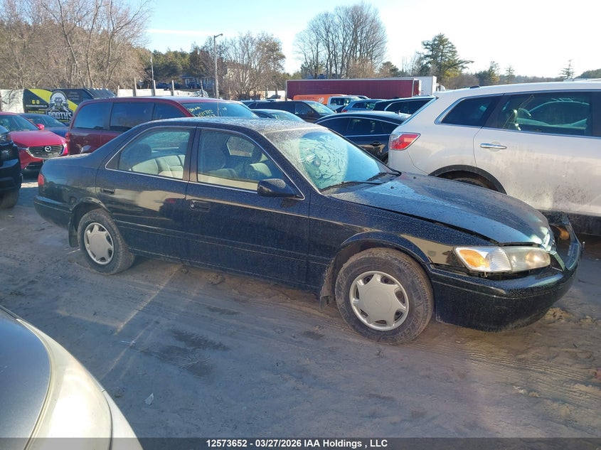 2000 Toyota Camry Ce/Le/Xle VIN: JT2BG22K2Y0417851 Lot: 12573652