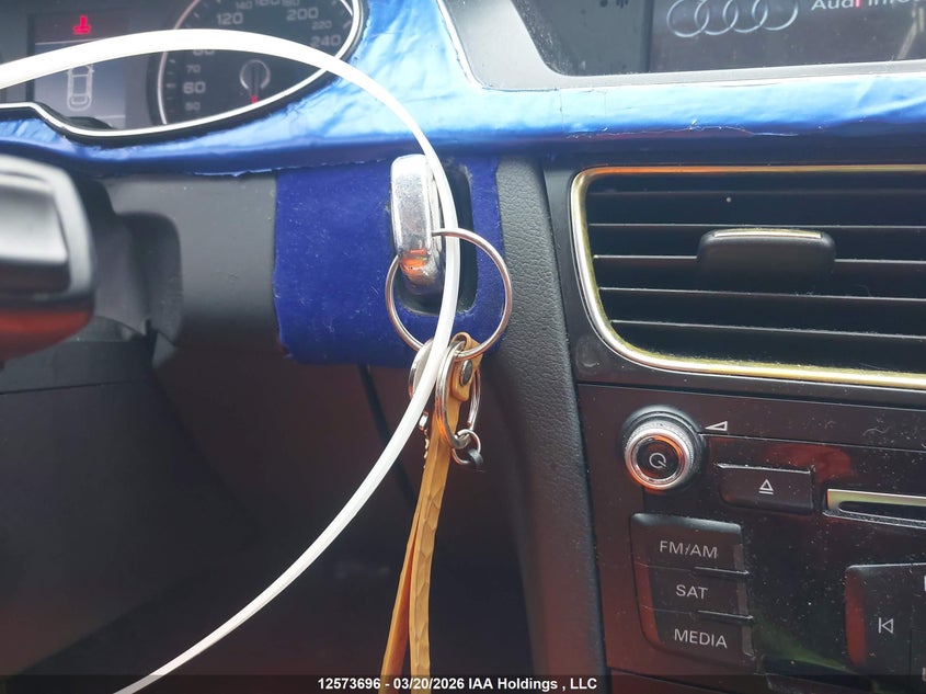 2013 Audi A4 2.0T VIN: WAUBFCFL2DN008214 Lot: 12573696