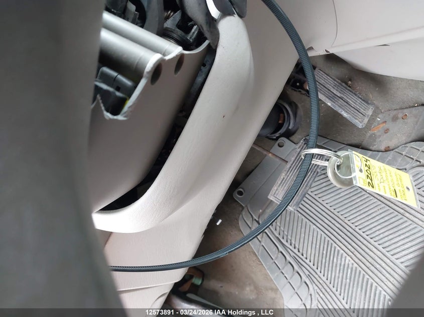 2005 Dodge Caravan VIN: 1D4GP25R85B300462 Lot: 12573891