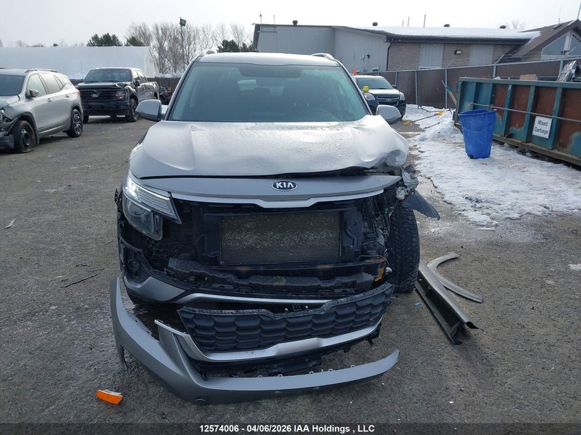 2021 Kia Seltos VIN: KNDEPCAA4M7153701 Lot: 12574006
