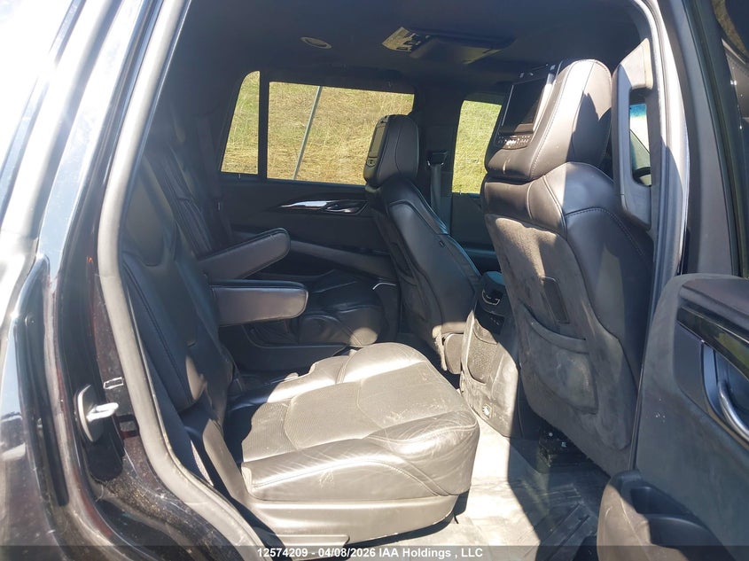 2019 Cadillac Escalade Platinum VIN: 1GYS4DKJ4KR244303 Lot: 12574209