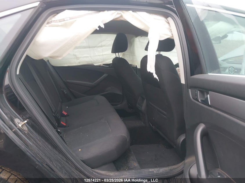 2015 Volkswagen Passat 1.8 Tsi Trendline VIN: 1VWAS7A3XFC048206 Lot: 12574221