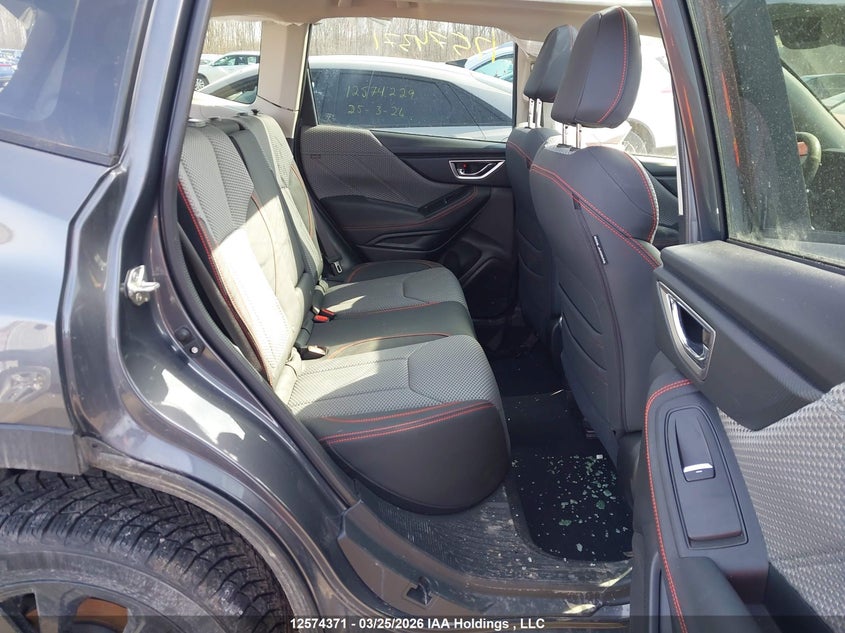 2021 Subaru Forester Sport VIN: JF2SKEMCXMH584825 Lot: 12574371