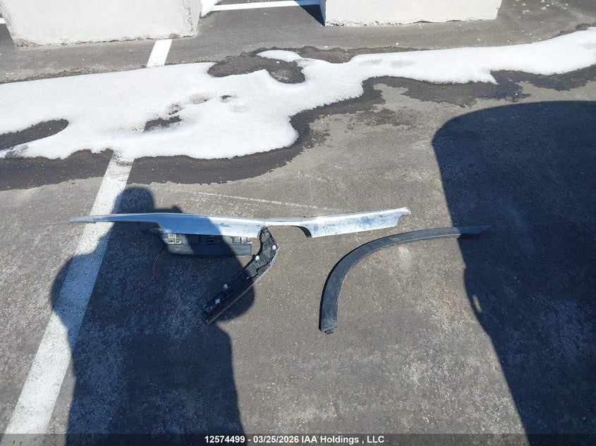 2022 Honda Pilot Touring 8P VIN: 5FNYF6H92NB504503 Lot: 12574499