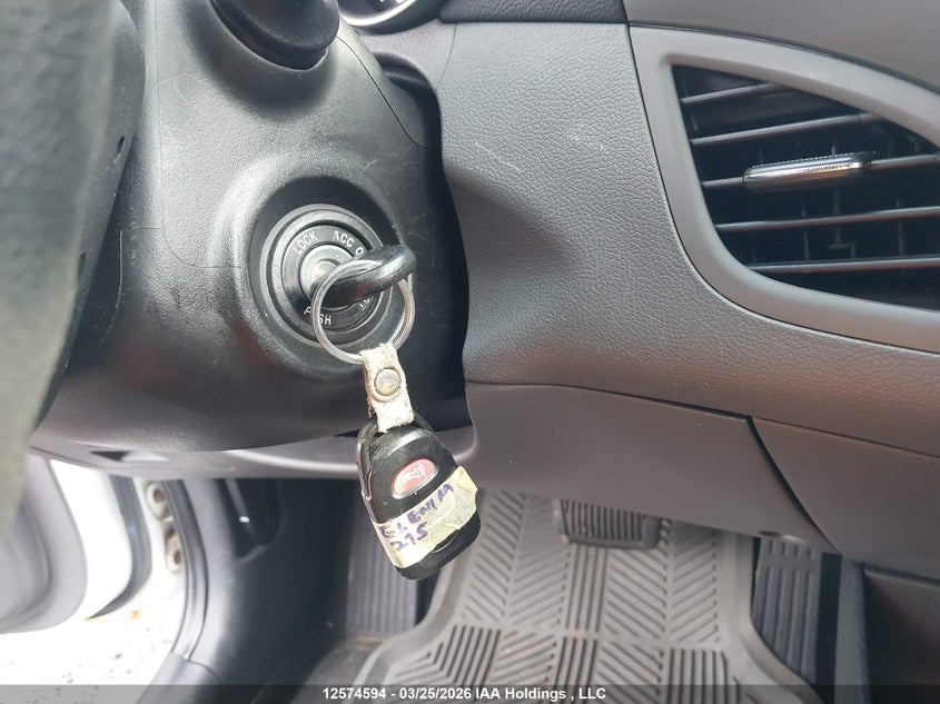 2013 Hyundai Elantra Gls/Limited VIN: 5NPDH4AE2DH304533 Lot: 12574594