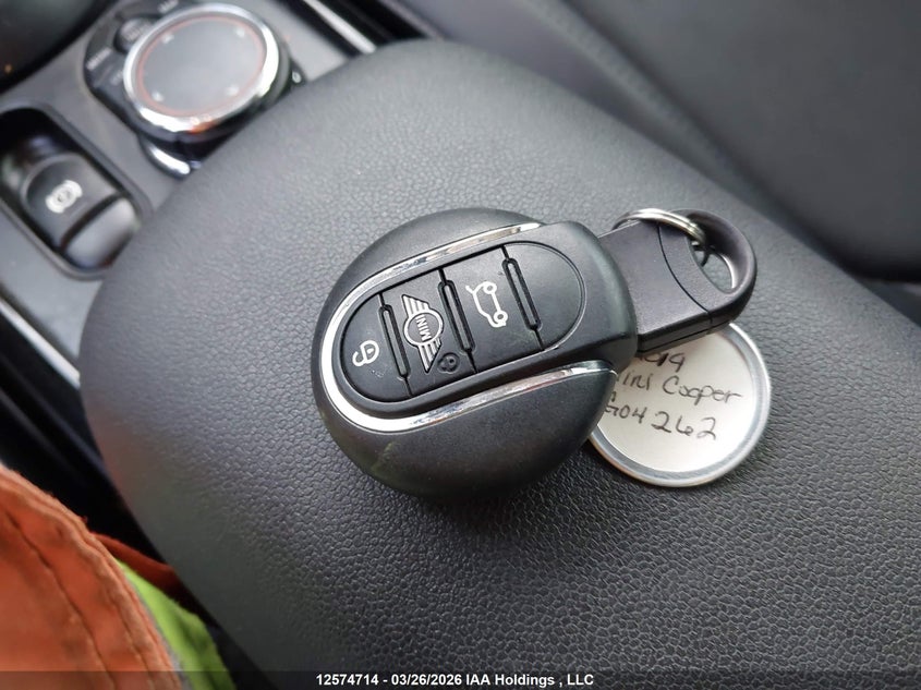 2019 Mini Cooper S Clubman All4 VIN: WMWLU5C56K2G04262 Lot: 12574714