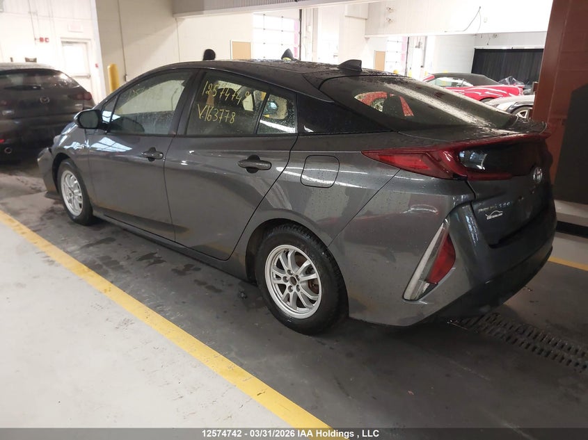 Vin: jtdkamfp3m3163778, lot: 2969440, toyota prius 20213