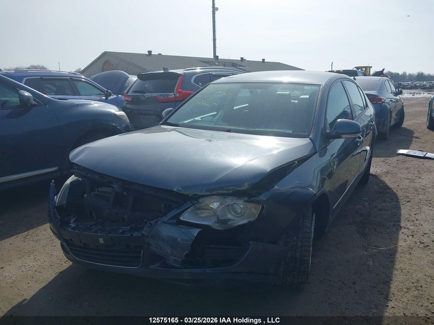 2010 Volkswagen Passat 2.0T VIN: WVWAK9ANXAE163014 Lot: 12575165