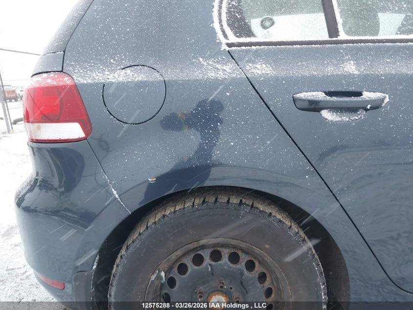 2013 Volkswagen Golf 2.5L Comfortline/2.5L Highline/2.5L Trendline/Wolfsburg Edition 2.5L VIN: WVWCA7AJ3DW119562 Lot: 12575288