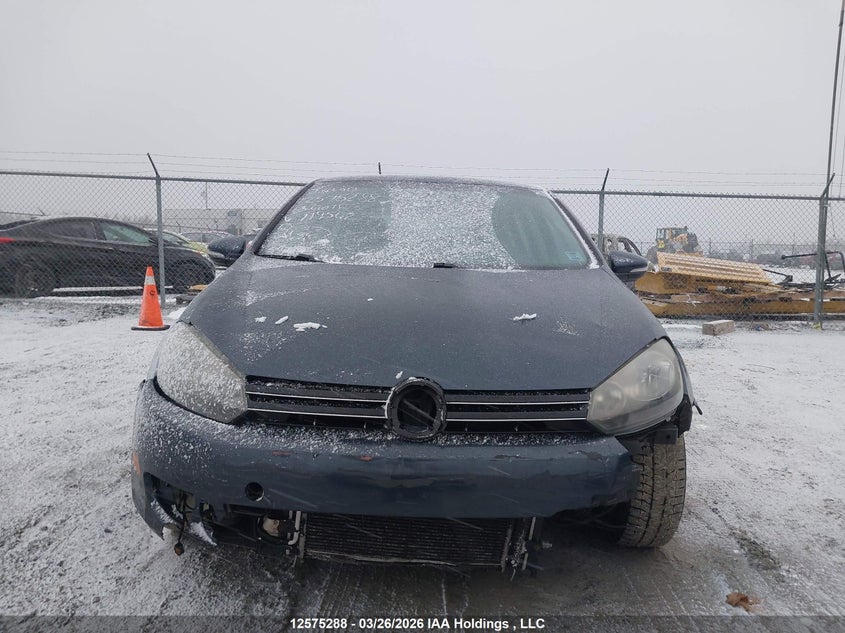 2013 Volkswagen Golf 2.5L Comfortline/2.5L Highline/2.5L Trendline/Wolfsburg Edition 2.5L VIN: WVWCA7AJ3DW119562 Lot: 12575288