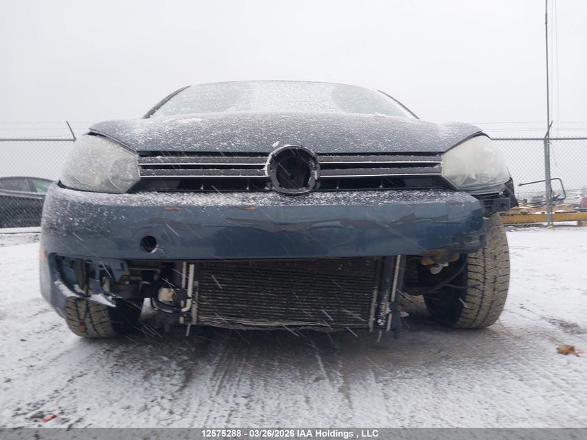 2013 Volkswagen Golf 2.5L Comfortline/2.5L Highline/2.5L Trendline/Wolfsburg Edition 2.5L VIN: WVWCA7AJ3DW119562 Lot: 12575288