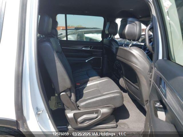 2023 Jeep Wagoneer Series Ii VIN: 1C4SJVBP2PS557696 Lot: 12576059