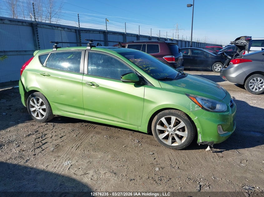 2014 Hyundai Accent Gls/Se VIN: KMHCU5AE6EU158069 Lot: 12576235