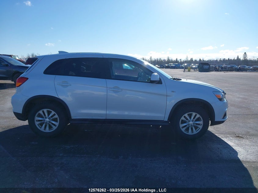 2019 Mitsubishi Rvr Se/Se Black Edition/Se Limited Edition VIN: JA4AJ3AU7KU604686 Lot: 12576262