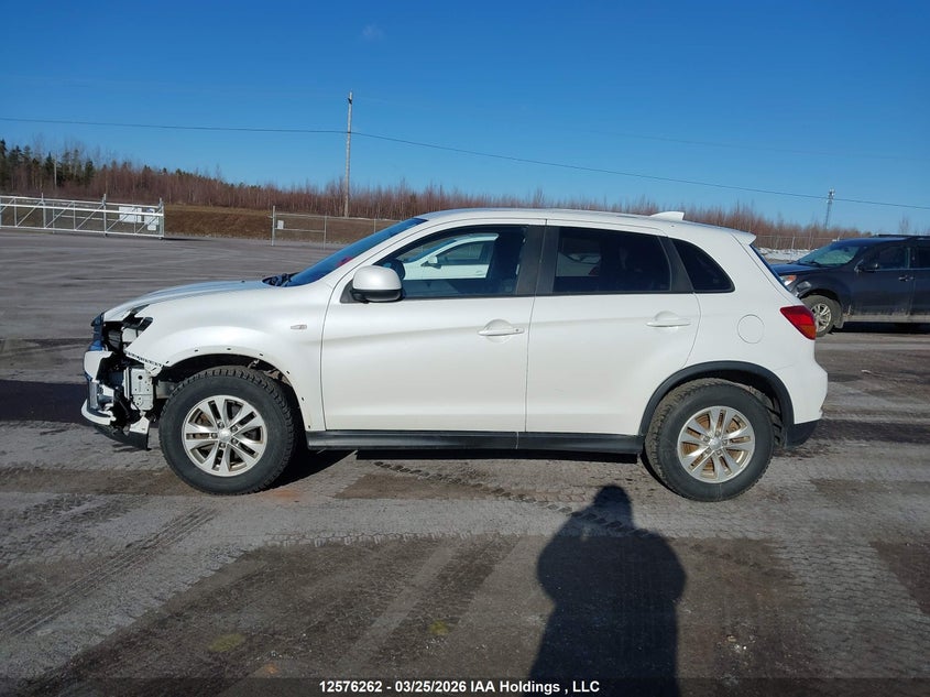 2019 Mitsubishi Rvr Se/Se Black Edition/Se Limited Edition VIN: JA4AJ3AU7KU604686 Lot: 12576262