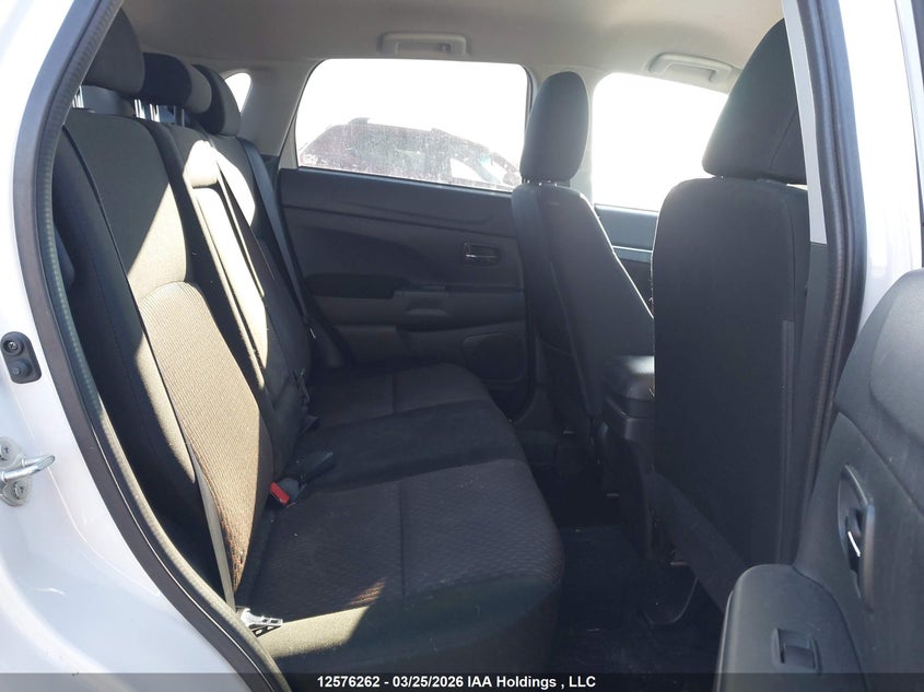 2019 Mitsubishi Rvr Se/Se Black Edition/Se Limited Edition VIN: JA4AJ3AU7KU604686 Lot: 12576262